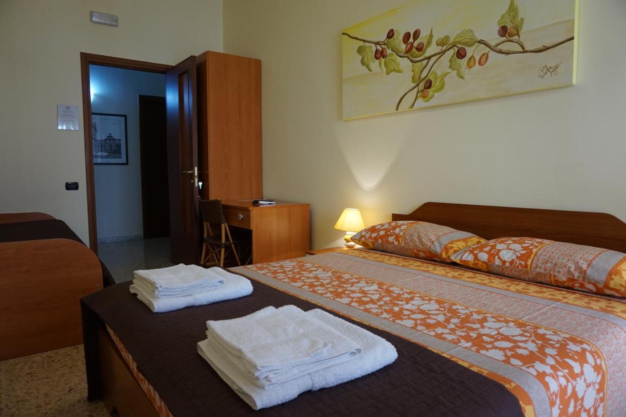B&B Piazza 300Mila Лечче Номер фото